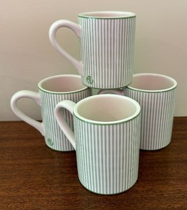 lot 127C image: Six Coffee Mugs by American Living, Villeroy & Boch and Queens Kitchen