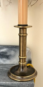 lot 202 image: Pretty Petite Table Lamp