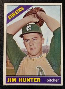 lot 20 image: Jim Catfish Hunter RC 1966 Topps #36 Vintage Rookie Baseball Card