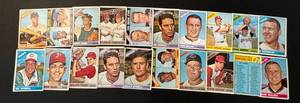 lot 37C image: 1966 Topps 20 Card Vintage Baseball Lot