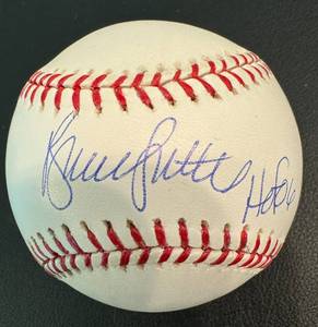 lot 26D image: Bruce Sutter Autographed Baseball - PSA Authenticated and Graded Mint 9 HOF 06