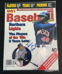 lot 18D image: Torii Hunter Autographed 2003 Lindys Baseball Scouting Report - Minnesota Twins Baseball