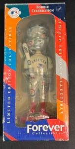 lot 41E image: 2001 MLB Baseball All-Star Game Bobblehead