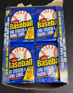 lot 60 image: 1988 Fleer Baseball 36 Pack Box - Baseball Cards