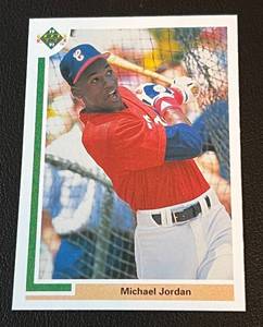 lot 10F image: Michael Jordan Baseball RC 1991 Upper Deck #SP1 Rookie Baseball Card