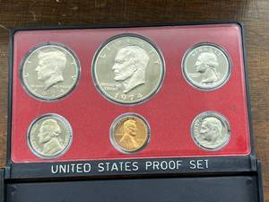 lot 31 image: 1974 US Proof Set