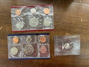 lot 42 image: 1996 US Mint Uncirculated Coin Set