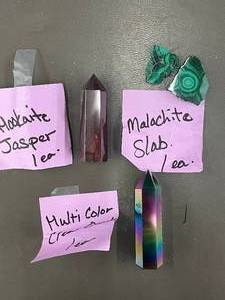 lot 85 image: Assorted Gemstone Collection - Mookaite Jasper, Malachite Slab, Multicolor Crystal