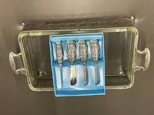 lot 94 image: Vintage Glass Baking Dish with Metal Holder and Snowman Spreaders