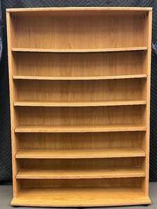 lot 22 image: Wooden Bookshelf with Adjustable Shelves