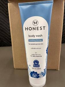 lot 178 image: MN 4 - Lot of 6 Honest Body Wash Soothing Therapy 8.0 fl oz