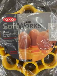 lot 323 image: I 4 - Lot of 3 OXO Silicone Pressure Cooker Egg Racks