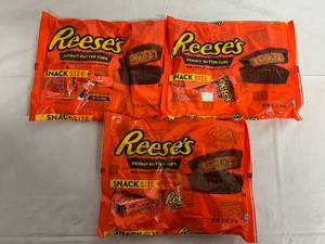 3 Bags of Reeses Peanut Butter Cups