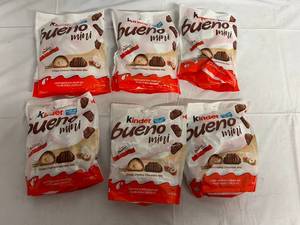 6 Bags of Kinder Bueno Mini