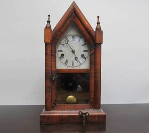 lot 17 image: Nice Antique ANSONIA Smaller Size Cathedral Style Mantel Clock