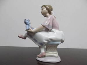 lot 50 image: Signed LLADRO Porcelain Figurine - Girl wTeddy Bear