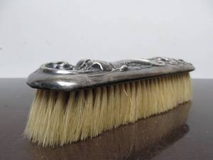 lot 71 image: Antique Sterling Silver Repousse Brush