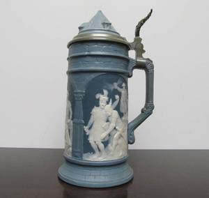 lot 86 image: Original Antique METTLACH German Cameo Beer Stein - Medieval Castle Scene - 12 Liter