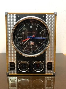 lot 204 image: Vintage Spirit of Saint Louis Airfield Wall Clock
