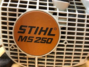 lot 208 image: Working STIHL Model MS-250 Chainsaw