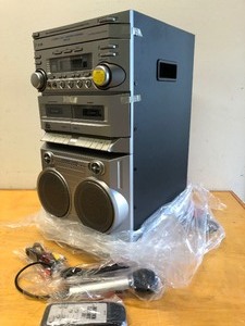 lot 234 image: New Unused SINGING MACHINE Karaoke Machine & CD Player