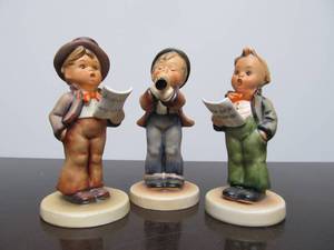lot 109 image: Lot of 3 Early Full Bee Mark Hummel Figurines