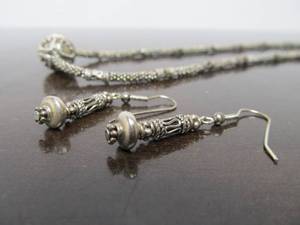 lot 172 image: Very Nice Sterling Silver Bali Pendant Necklace & Matching Earring Set - Jeri Westerman