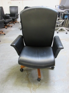 lot 269 image: NATIONAL, JOURNEY, ADJUSTABLE, HIGH BACK, LEATHER  OFFICE CHAIR