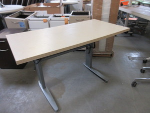 lot 129 image: ABF, REMANUFACTURED, MOTORIZED, SIT STAND DESK