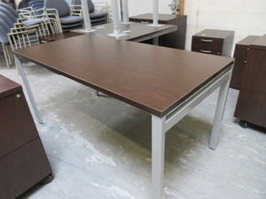 lot 166 image: OFS TRAINING TABLES