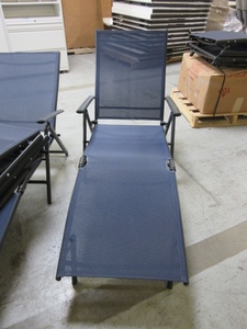 lot 289 image: POOLSIDE LOUNGE CHAIRS