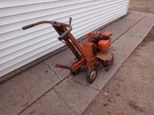 Montgomery Wards Model GIL-1589A Garden Tiller