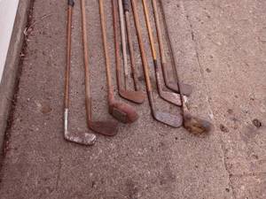 Vintage Wood Handle Gold Club Set