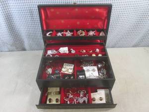 (CSB) Jewelry Box Full of Fashion J...