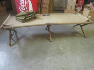 lot 10 image: (BS) Vintage Military Folding Cot a...