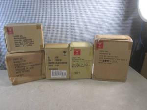 lot 27 image: (D-2) 30 Assorted Picture Frames 5 ...