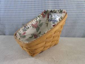 lot 74 image: (CSB) Vintage Longaberger Hand Wove...