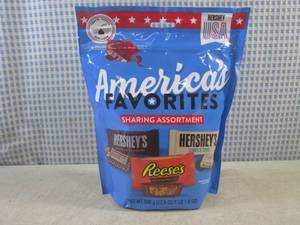 lot 95 image: (B-3) Sharing Assortment Bag of Hes...