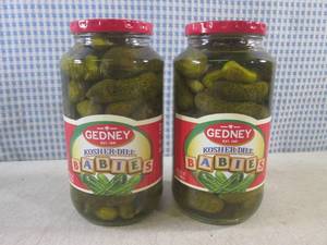 lot 150 image: (C-3) 2 Jars of Gedney Kosher Dill ...