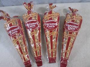 lot 169 image: (B-3) 4 Bags of Caramel Corn Popcor...