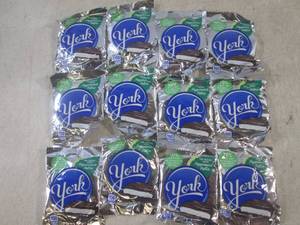 lot 181 image: (B-1) 12 York Peppermint Patties Pa...