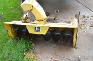 lot 5 image: Snowblower for John Deere Model 318 & 420