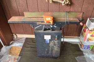 lot 12 image: Cal-Hawk Wood Jointer Model#YHJ-60B