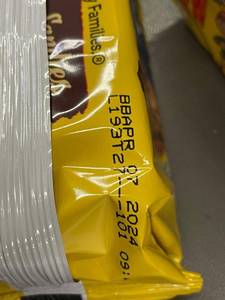 lot 210 image: Keebler Chips Deluxe Fudgy Cookies - 3 Packs