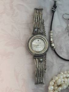 lot 23D image: Silpada Stylish Silver Costume Jewelry Set with Natural Pearls (5)
