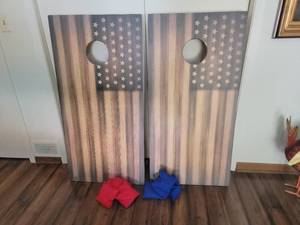 lot 70 image: Slickwoodys Cornhole Co. - Patriotic Cornhole Set
