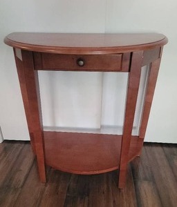 lot 43 image: Farmhouse Chic Demi-Lune Accent Table