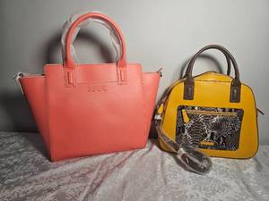 lot 24A image: Vera Bradly Pop of Color Bag Bundle