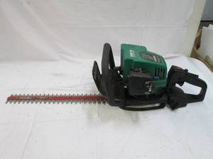 lot 24 image: Weed Eater 19 Excalibur hedge trim...