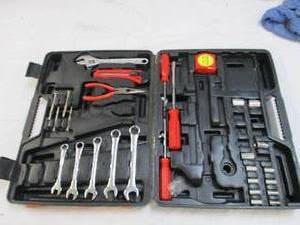 lot 33 image: Home repair tool set...